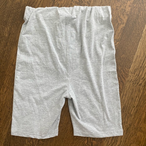 MISSGUIDED X FORD Collection Grey Biker Shorts womens size 6 Brand New - Picture 11 of 11